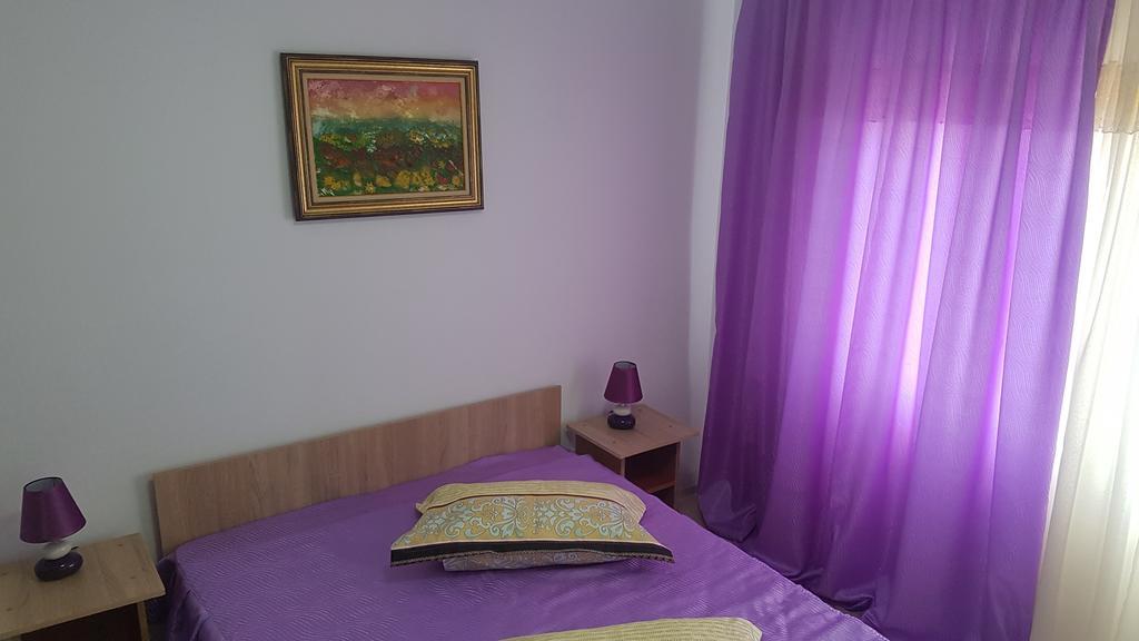 Casa Rustica Apart & Rooms Cimpineanca Bagian luar foto